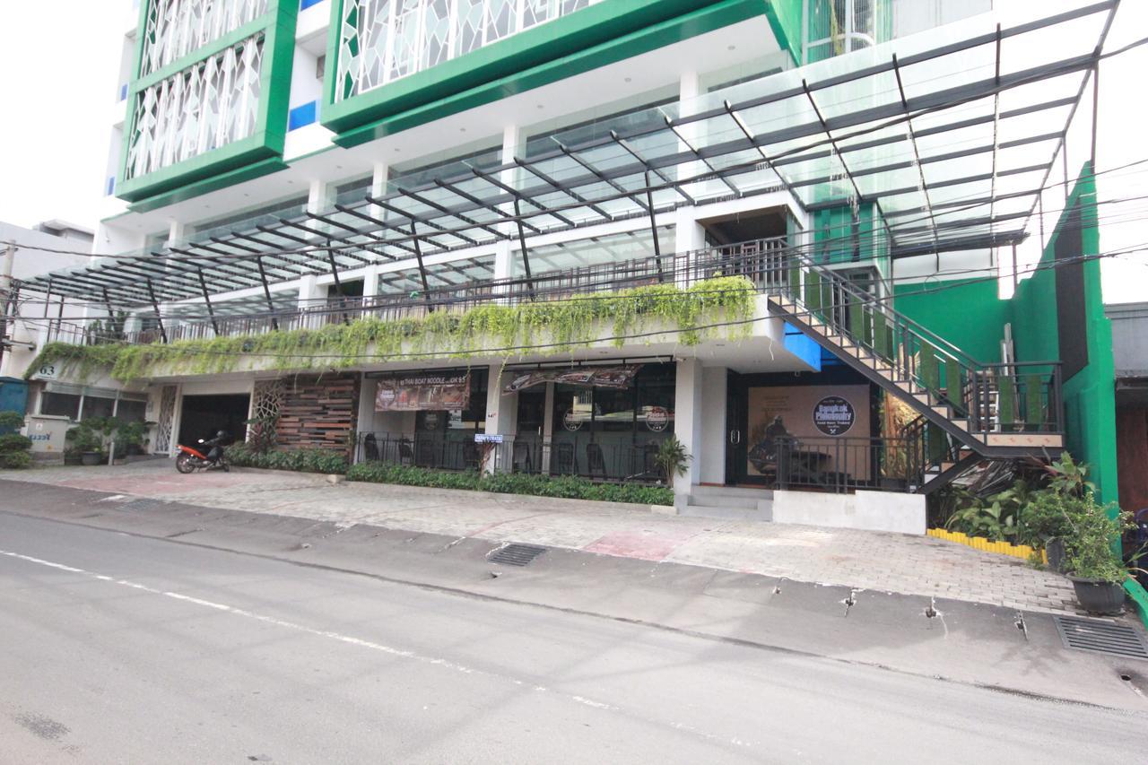 Harvia Suites Kebon Jeruk Jakarta Exteriör bild