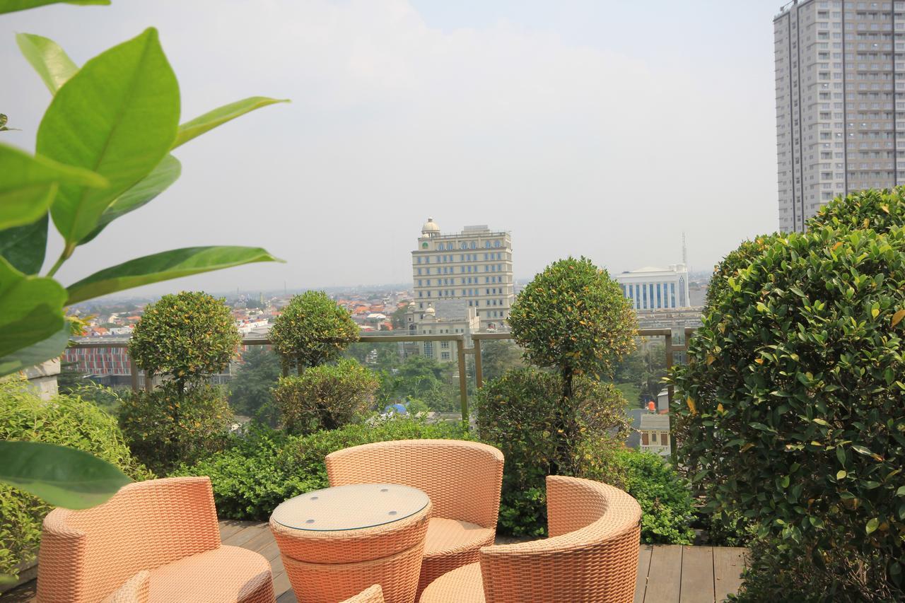 Harvia Suites Kebon Jeruk Jakarta Exteriör bild