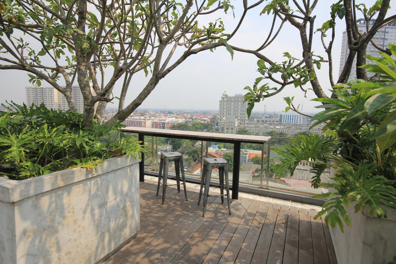 Harvia Suites Kebon Jeruk Jakarta Exteriör bild